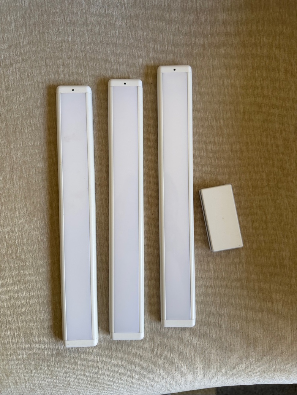 Infinity X1 White LED Motion Sensor Under-Cabinet Light - Pack of 3
